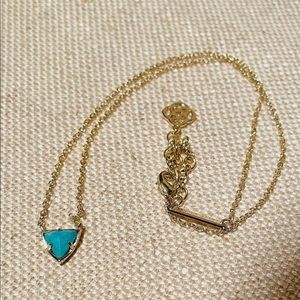 Kendra Scott necklace